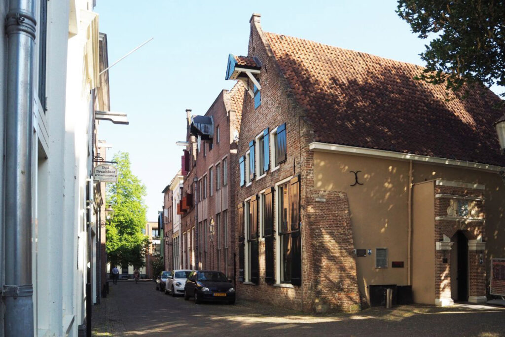 Themawandeling Deventer Boekenstad tijdens WoordWaardeFestival