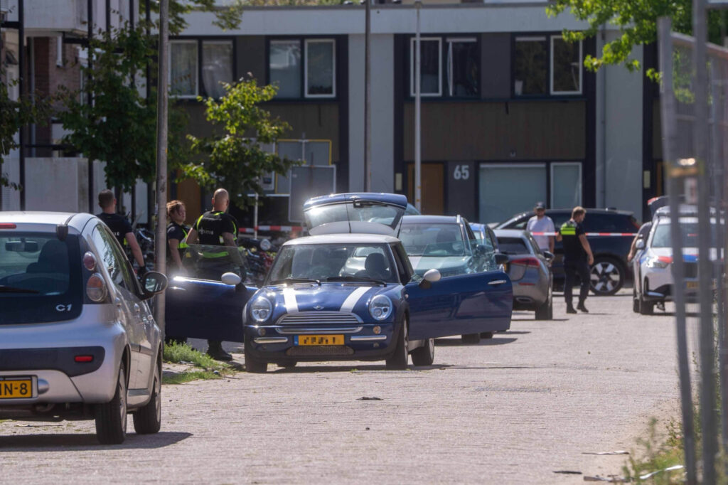 Politie zet straat in Keizerslanden af tijdens grootschalige actie